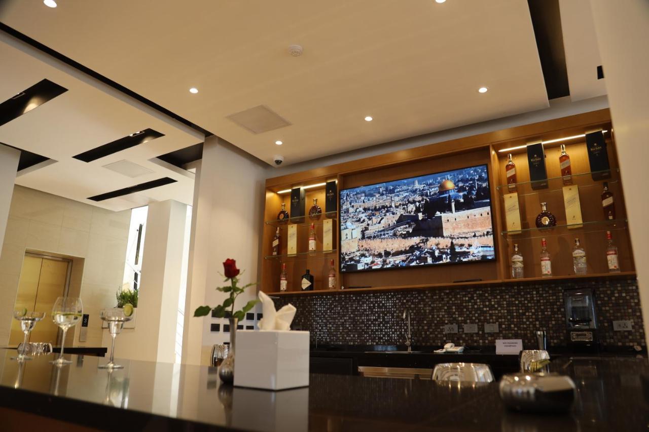 Hayes Hotel, Addis Abeba Zewnętrze zdjęcie